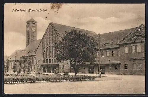 AK Oldenburg / O., Hauptbahnhof mit Anlage