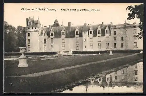 AK Dissay, Facade ouest et parterre francais du château