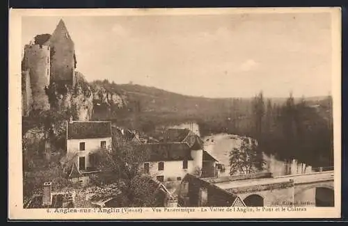 AK Angles-sur-l`Anglin, Vue panoramique de la vallée, le pont et le château