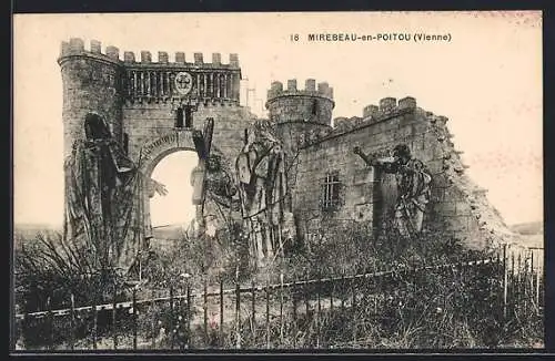 AK Mirebeau-en-Poitou, Vue du portail fortifié et statues médiévales