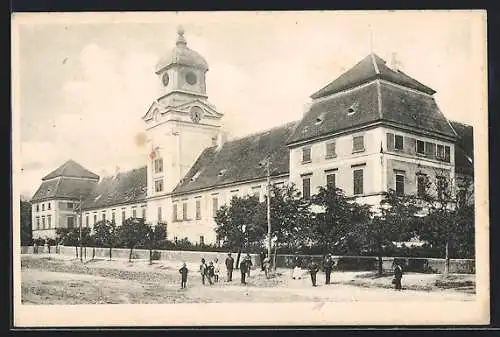 AK Rechnitz /Burgenland, Partie am Schloss