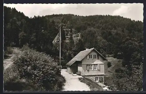 AK Forbach i. Murgtal, Haus vom Touristenverei der Naturfreunde