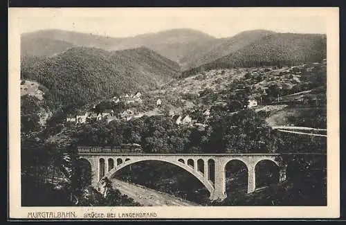 AK Langenbrand / Murgtal, Teilansicht und Brücke mit Murgtalbahn