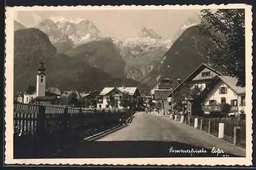 AK Lofer, Strassenansicht mit Kirche