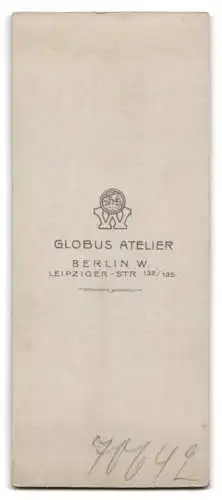 Fotografie Globus Atelier, Berlin, Leipziger-Str. 132 /135, Porträt einer jungen Frau