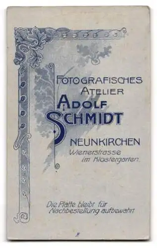 Fotografie Adolf Schmidt, Neunkirchen, Wienerstrasse, Porträt eines Mannes mit Schnurrbart