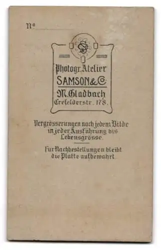 Fotografie Samson & Co., M. Gladbach, Krefelderstr. 178, Junge im Matrosenanzug mit Tennisschläger