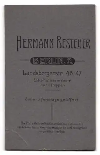 Fotografie Hermann Besteher, Berlin, Landsberger-Strasse 46 /47, Porträt eines Herrn mit Bart