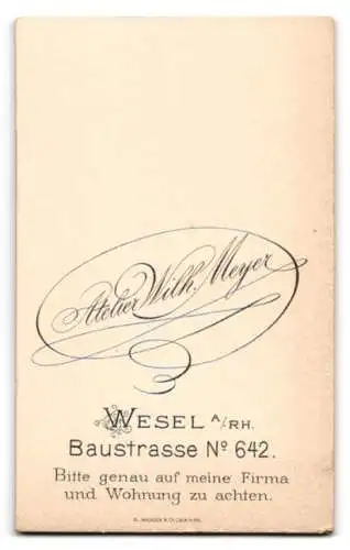 Fotografie Wilh. Meyer, Wesel a. Rh., Baustrasse Nr. 642, Porträt eines jungen Mannes