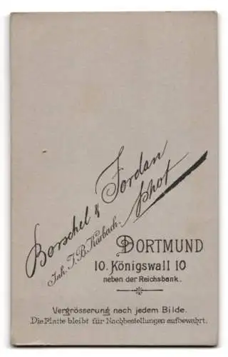 Fotografie Borschel & Jordan, Dortmund, Königswall 10, Dame im Profil