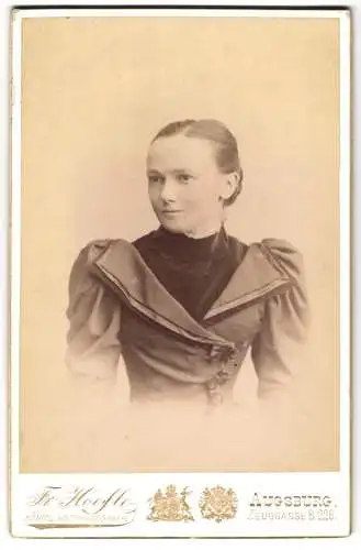 Fotografie Fr. Hoefle, Augsburg, Zeuggasse B.226, Porträt einer jungen Frau