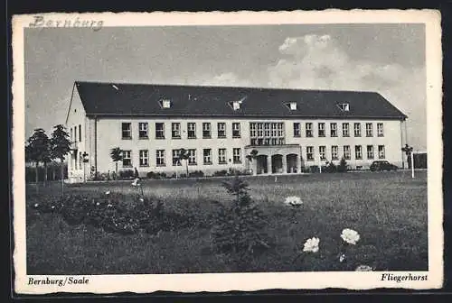 AK Bernburg /Saale, Blick auf den Fliegerhorst