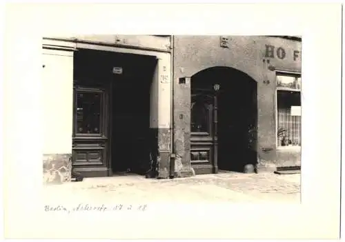 Fotografie Ansicht Berlin, Hauseingägen in der Ackerstrasse 17 / 18