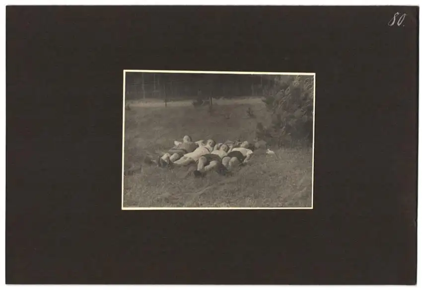 Fotoalbum mit 79 Fotografien Ansicht Hamburg-Uhlenhorst, Schullandheim Uhlenhorst, Bau des Hauses, Einweihung, Mädchen 13