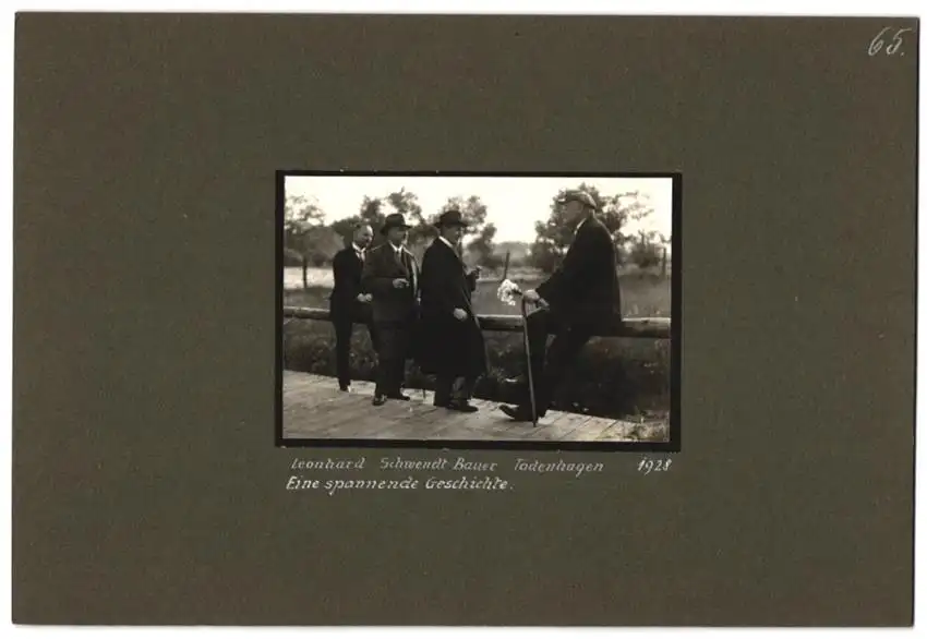 Fotoalbum mit 79 Fotografien Ansicht Hamburg-Uhlenhorst, Schullandheim Uhlenhorst, Bau des Hauses, Einweihung, Mädchen 44