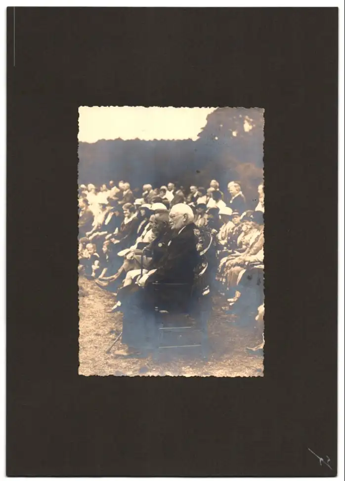 Fotoalbum mit 79 Fotografien Ansicht Hamburg-Uhlenhorst, Schullandheim Uhlenhorst, Bau des Hauses, Einweihung, Mädchen 48