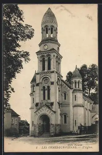 AK Les Ormes-sur-Vienne, L`église