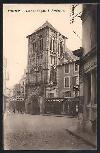 AK Poitiers, Tour de l`Église St-Porchaire et rue commercante adjacente