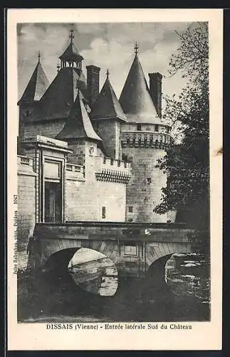 AK Dissais, Entrée latérale Sud du Château