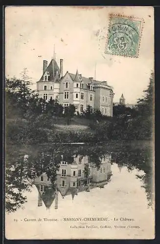 AK Marigny-Chemereau, Le Château et son reflet dans l`eau