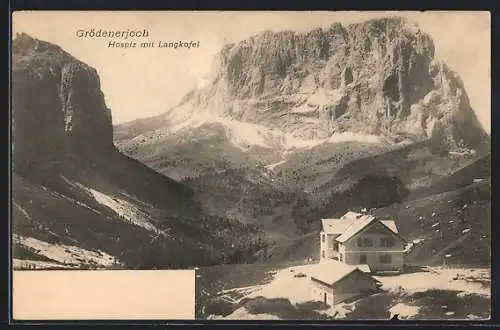 AK Grödenerjoch-Hospiz, Blick auf die Berghütte mit Langkofel