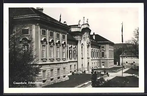 AK Schielleiten, Gauschule mit Leuten