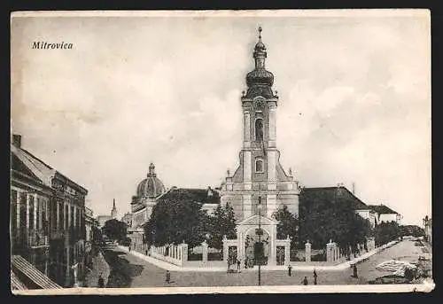 AK Mitrovica, Partie an der Kirche