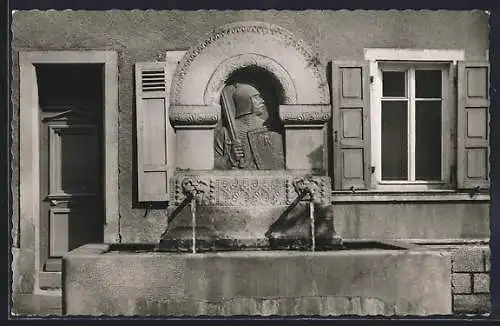 AK Grünstadt / Weinstrasse, Partie am Röhrbrunnen