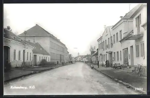 AK Rabensburg, Strassenansicht mit Post