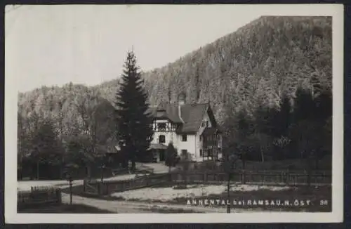 AK Ramsau, Häuseransicht im Grünen