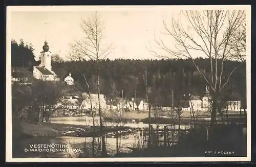 AK Vestenötting /Waidhofen a. d. Thaya, Ortspanorama vom Wasser aus