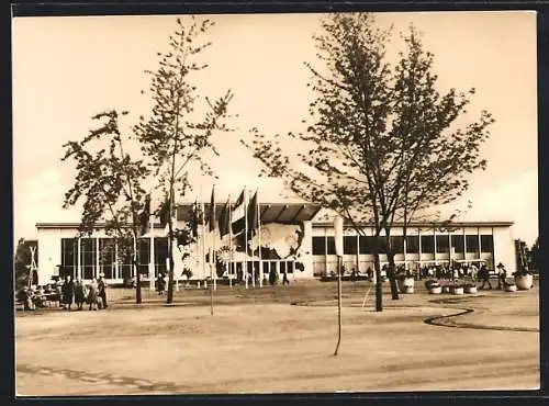 AK Erfurt, 1. Internationale Gartenbauausstellung der sozialistischen Staaten, Ausstellungshalle