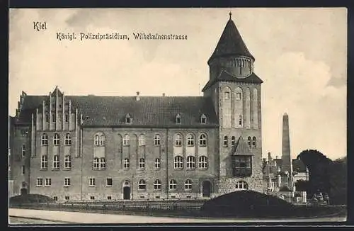 AK Kiel, Königl. Polizeipräsidium in der Wilhelminenstrasse