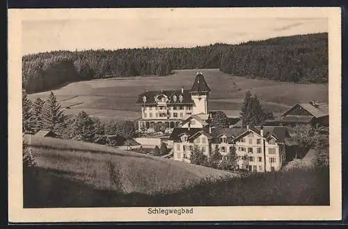 AK Schlegwegbad, Ortsansicht vom Hügel aus