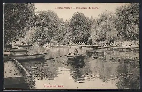 AK Dennemont, Petit bras de Seine, Ruderboot