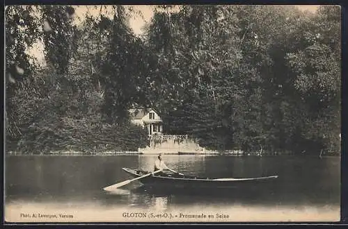 AK Gloton /S.-et-O., Promenade en Seine