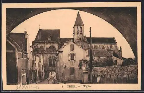 AK Triel, L`Eglise