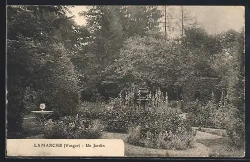 AK Lamarche /Vosges, Un Jardin