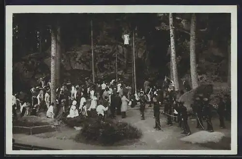 AK Wunsiedel /Fichtelgebirge, Naturbühne Luisenburg, Losburgfestspiele, 5. Bild: Schlussszene