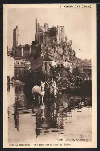 AK Chauvigny, Château Baronial, Vue prise sur le bord du Talbat