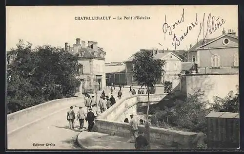 AK Châtellerault, Le Pont d`Estrées et les passants traversant le pont