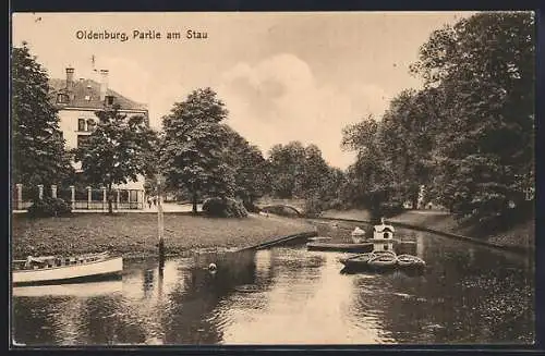 AK Oldenburg / O., Staupartie mit Brücke und Inselchen