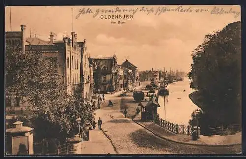 AK Oldenburg / O., Strassenpartie am Stau aus der Vogelschau