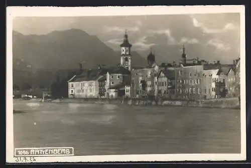 AK Rattenberg, Uferpartie mit Bergen