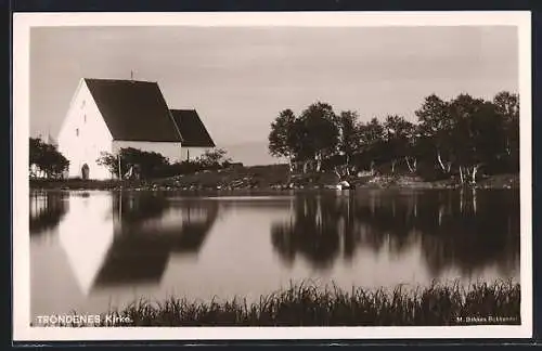 AK Trondenes, Kirke