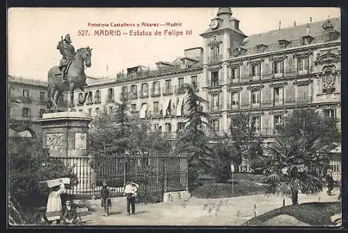AK Madrid, Estatua de Felipe III.