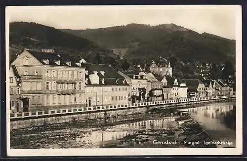 AK Gernsbach i. Murgtal, Ortsansicht mit der Igelbachstrasse