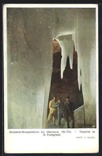 AK Obertraun, Dachstein-Rieseneishöhle, Eisportal im 2. Eisabgrund