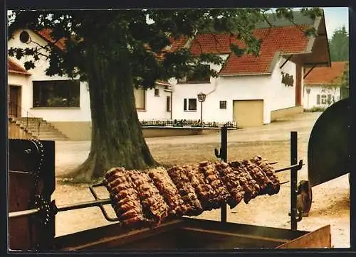 AK Waldfriede /Soonwald, Restaurant-Café Trifthütte, Braten des Spiessbratens