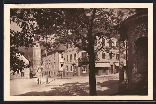 AK Mürzzuschlag, Johannisplatz, Gebäude im Sonnenschein